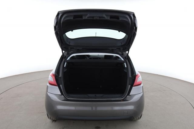 Peugeot 308 image 4