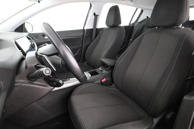 Peugeot 308 image 5