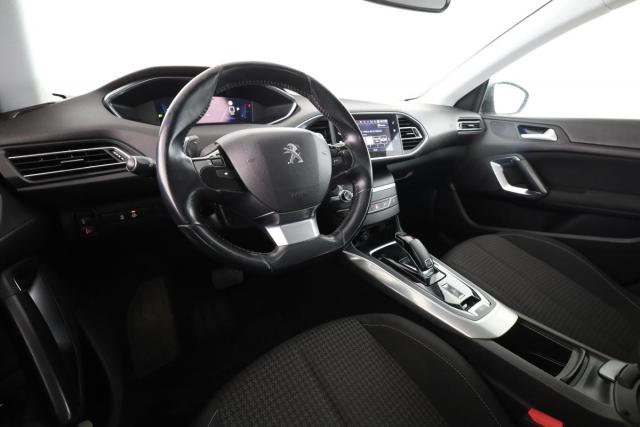 Peugeot 308 image 6