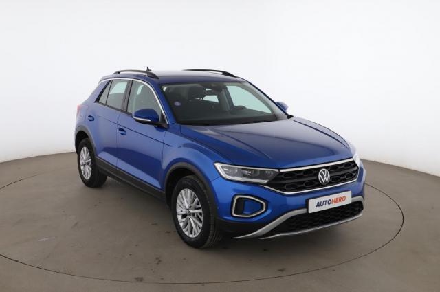 Volkswagen T-Roc image 3