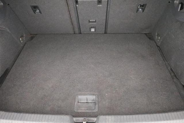 Volkswagen Golf image 1