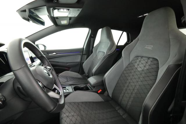 Volkswagen Golf image 5