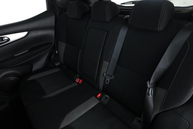Nissan Qashqai image 9