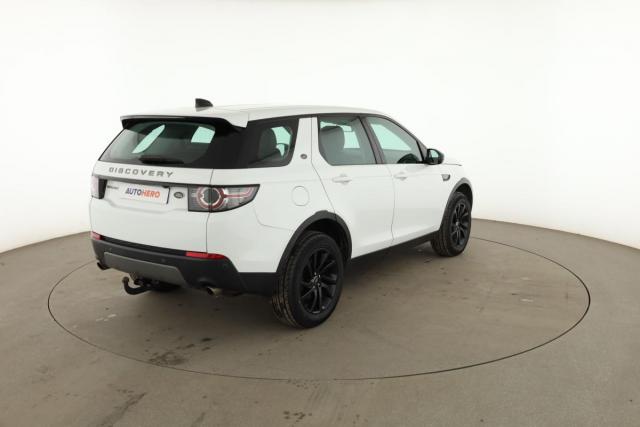 Land Rover Discovery Sport image 5