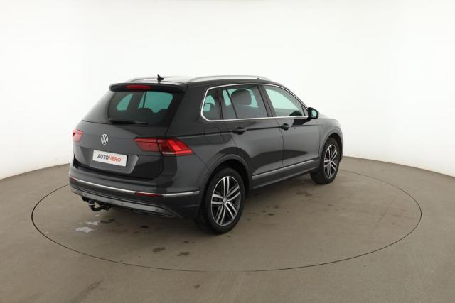 Volkswagen Tiguan image 2