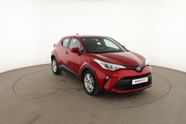 Toyota C-Hr image 2