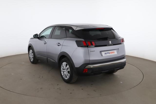 Peugeot 3008 image 2