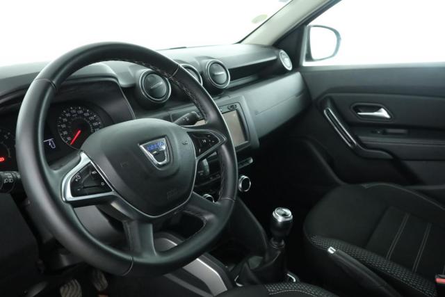 Dacia Duster image 9