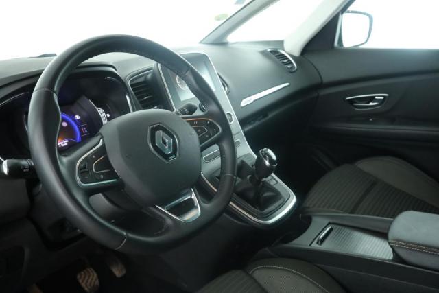 Renault Grand Scénic image 8