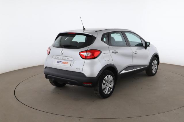 Renault Captur image 3