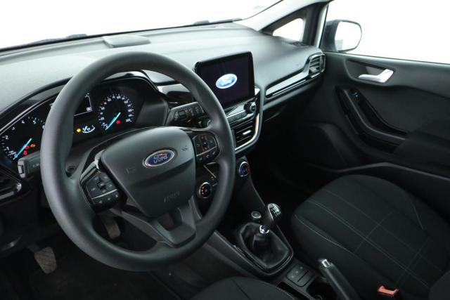 Ford Fiesta image 8