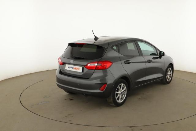 Ford Fiesta image 3