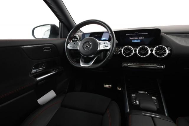 Mercedes Benz Gla image 9