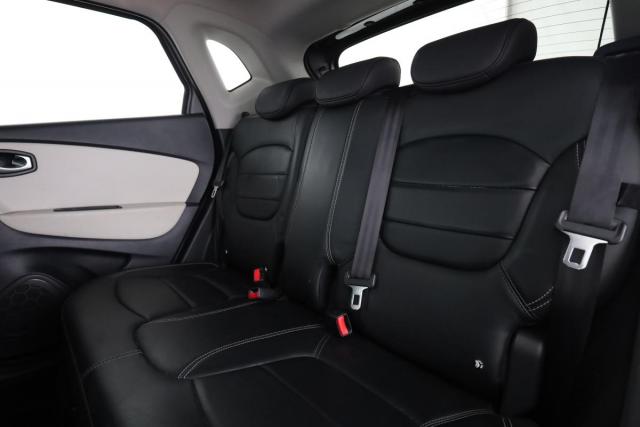 Renault Captur image 9