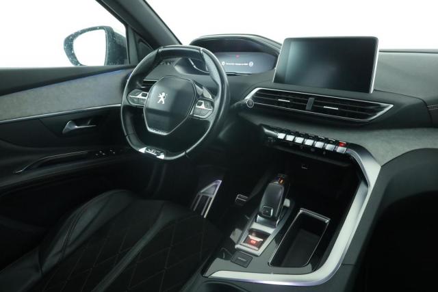 Peugeot 3008 image 2