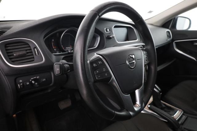 Volvo V40 Cross Country image 6