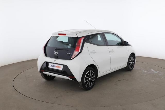 Toyota Aygo image 2