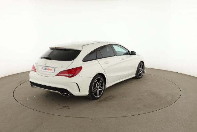 Mercedes Benz Cla Shooting Brake image 7