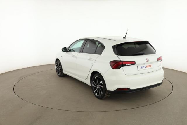 Fiat Tipo image 1