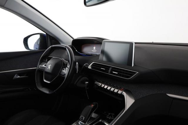 Peugeot 3008 image 9