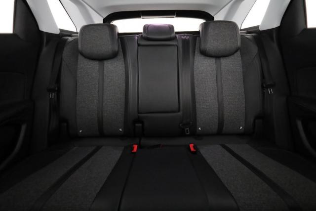 Peugeot 3008 image 7