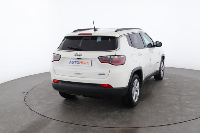 Jeep Compass image 1