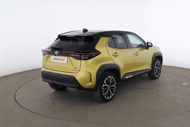 Toyota Yaris Cross image 8