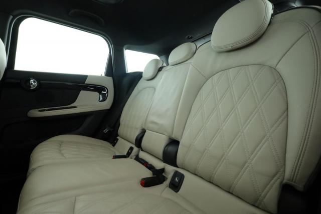 Mini Countryman image 3