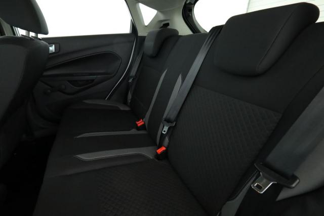 Ford Fiesta image 4