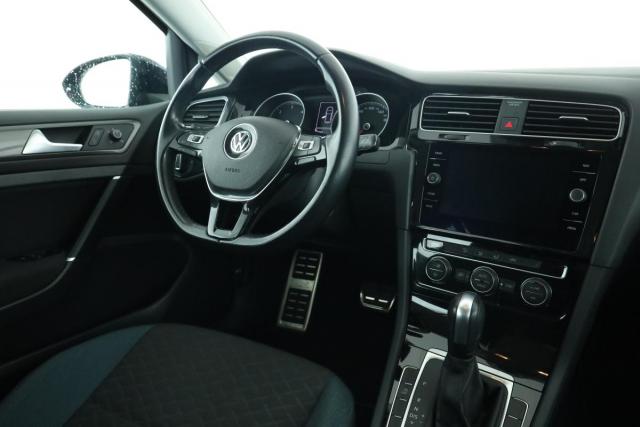 Volkswagen Golf image 5