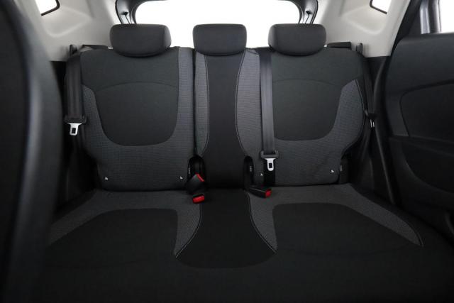 Renault Captur image 8