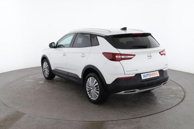 Opel Grandland X image 1