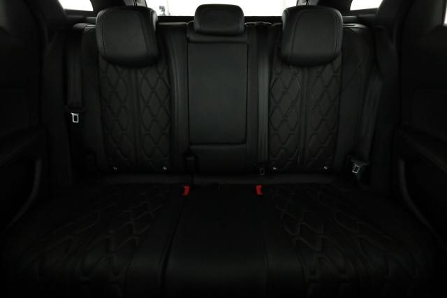 Peugeot 3008 image 9