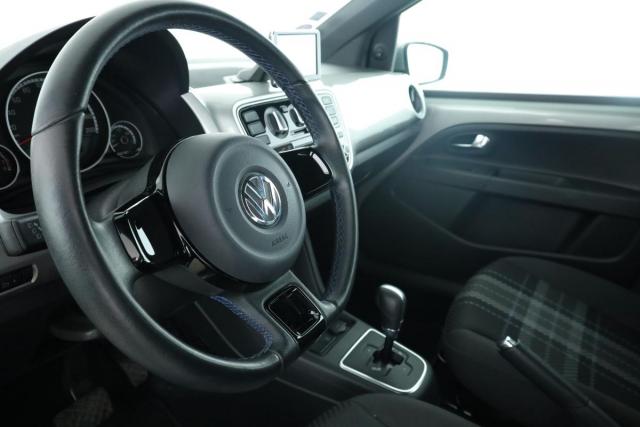 Volkswagen Up! image 6