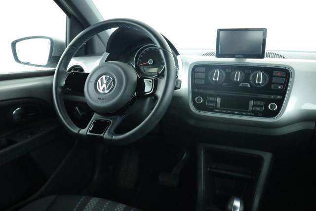 Volkswagen Up! image 5