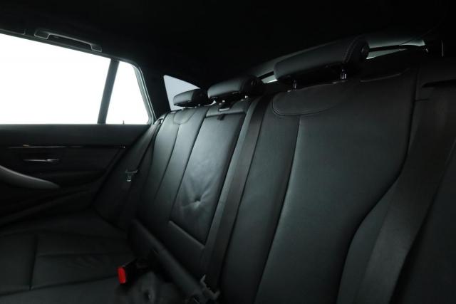 Bmw Série 3 image 2