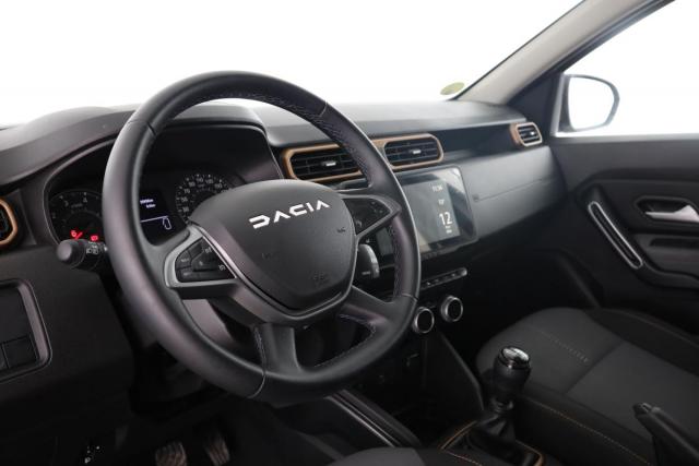 Dacia Duster image 1