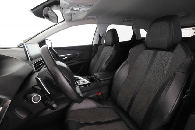 Peugeot 3008 image 3