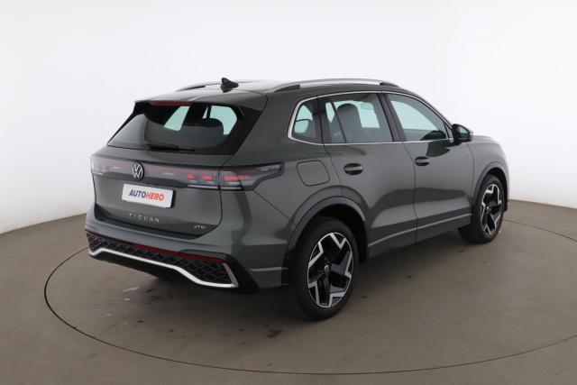 Volkswagen Tiguan image 9