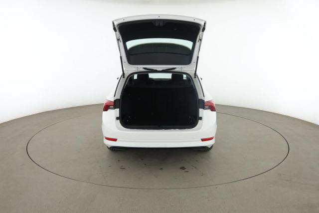 Skoda Octavia image 7