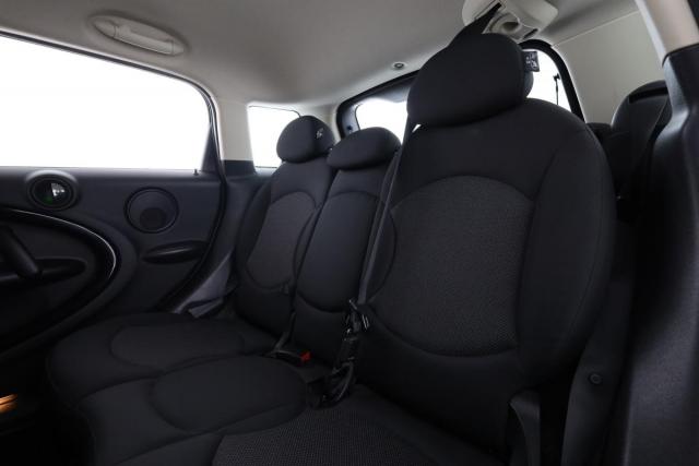 Mini Countryman image 9