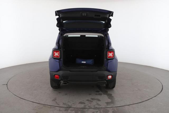 Jeep Renegade image 8