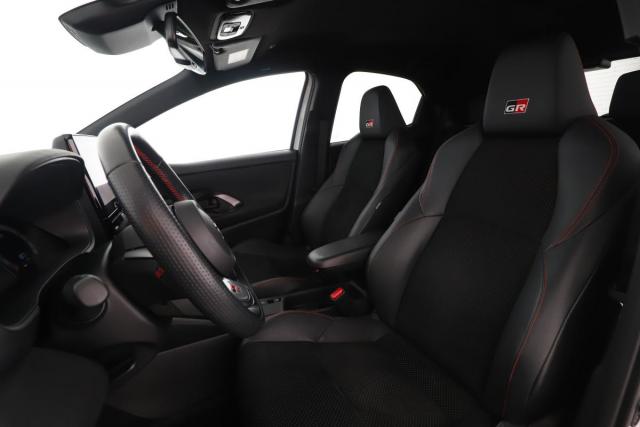 Toyota Yaris image 5