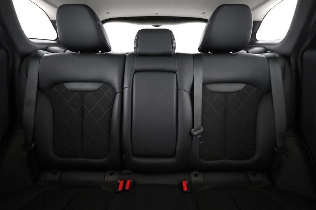 Renault Kadjar image 2