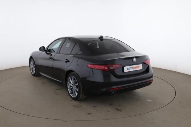 Alfa Romeo Giulia image 1