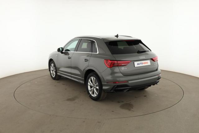 Audi Q3 image 2