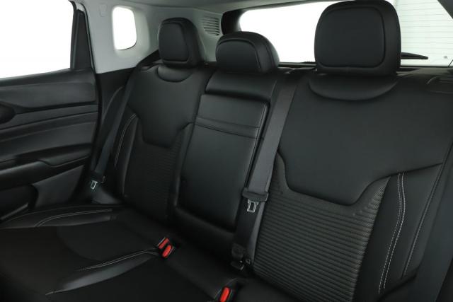 Jeep Compass image 6