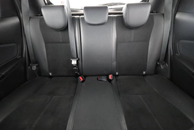 Toyota Yaris image 3