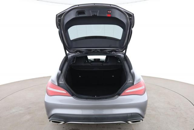 Mercedes Benz Cla Shooting Brake image 4
