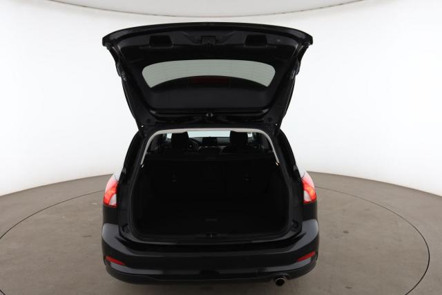 Ford Focus image 9